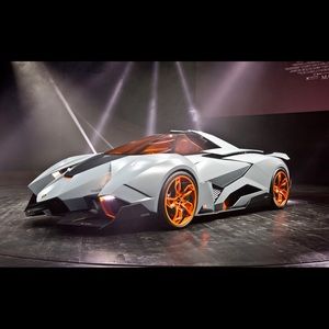 Meet your Posher, Ahmet